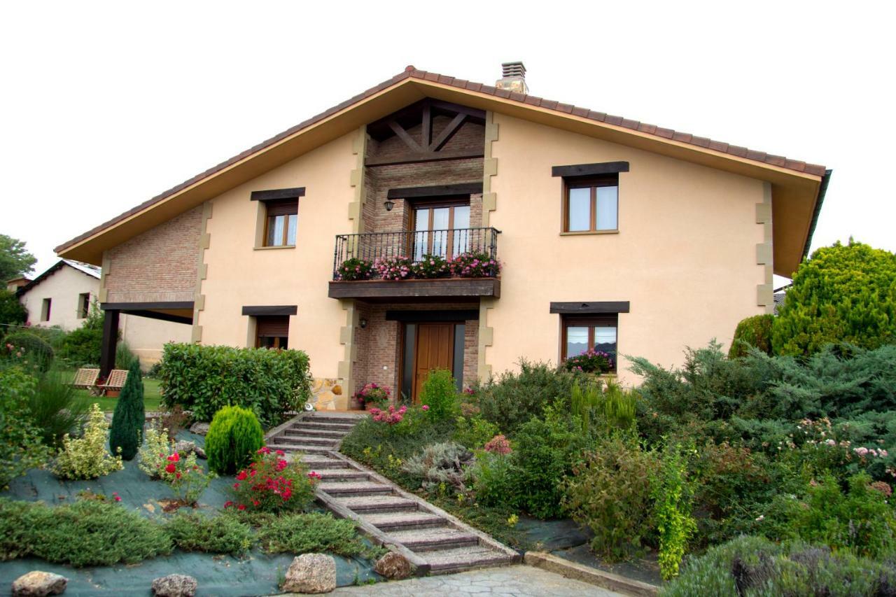 El Chalet Del Golf Urturi Dış mekan fotoğraf